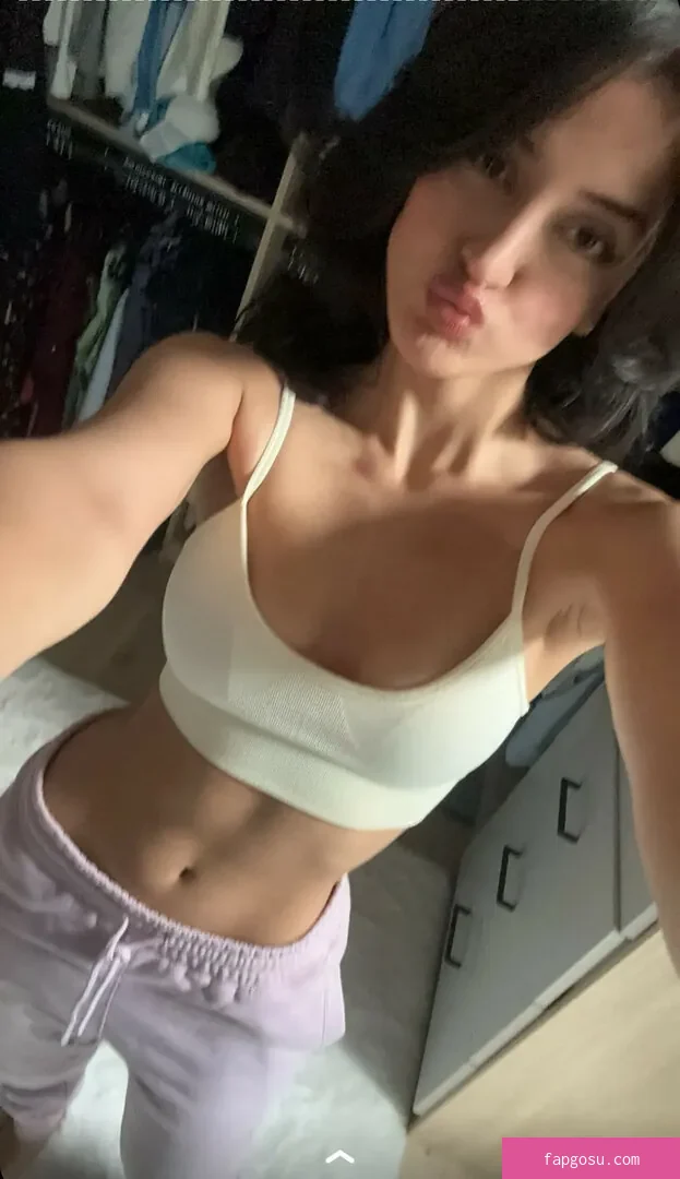 Melody Oz - Photo #178