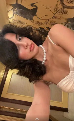 Melody Oz