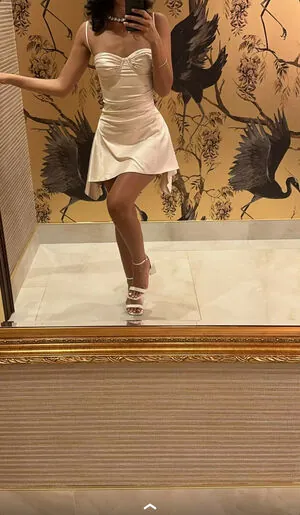 Melody Oz
