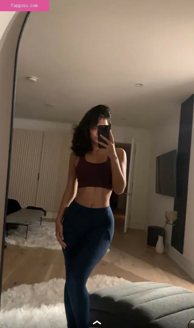 Melody Oz
