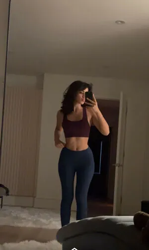 Melody Oz