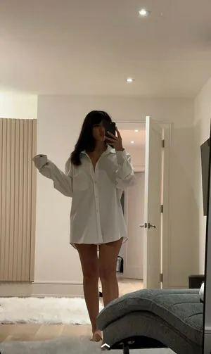 Melody Oz