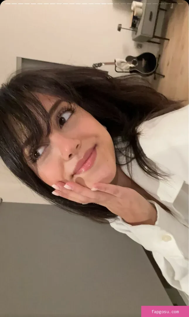Melody Oz