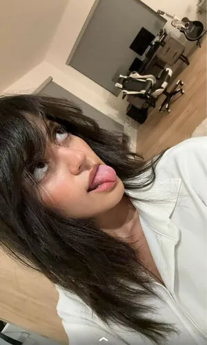 Melody Oz