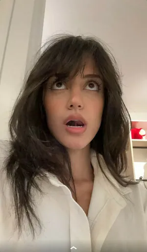 Melody Oz