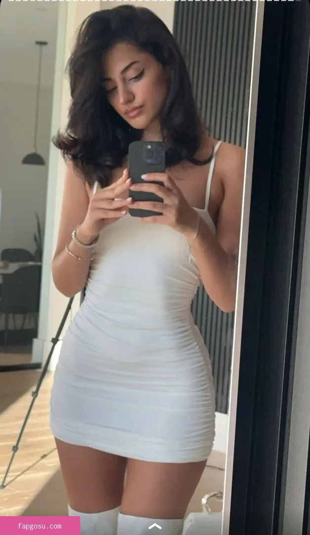 Melody Oz - Photo #442