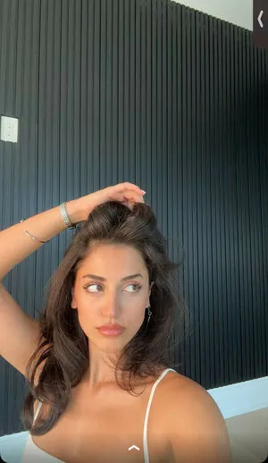 Melody Oz