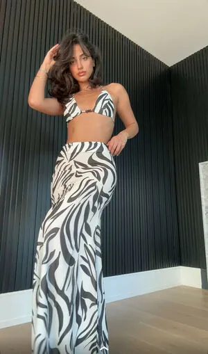 Melody Oz