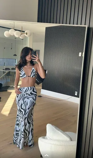 Melody Oz