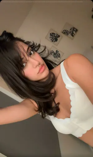 Melody Oz