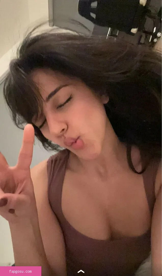 Melody Oz - Photo #559