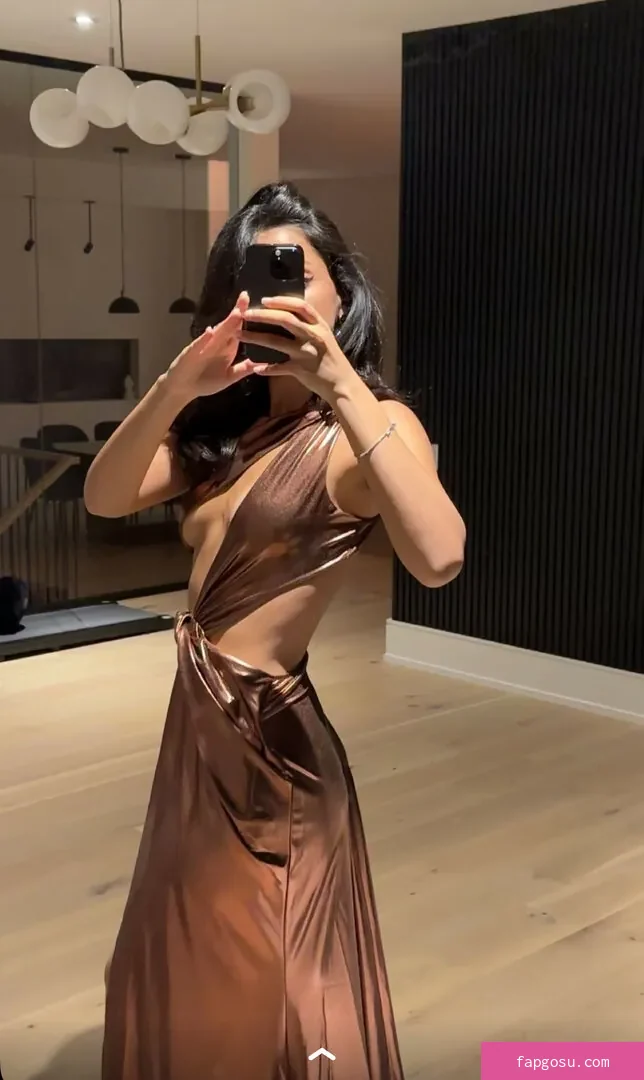 Melody Oz