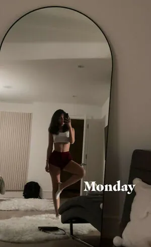Melody Oz