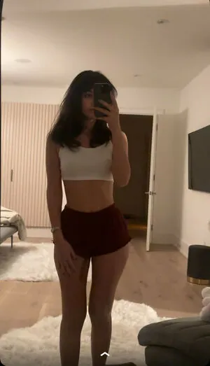 Melody Oz