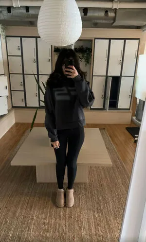 Melody Oz