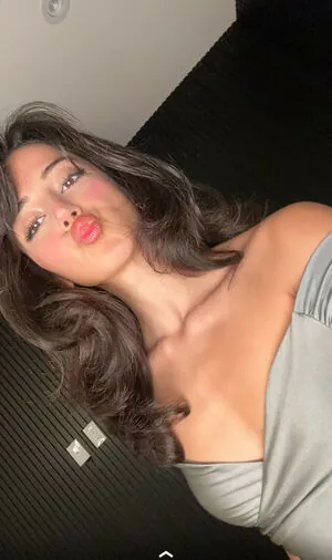 Melody Oz