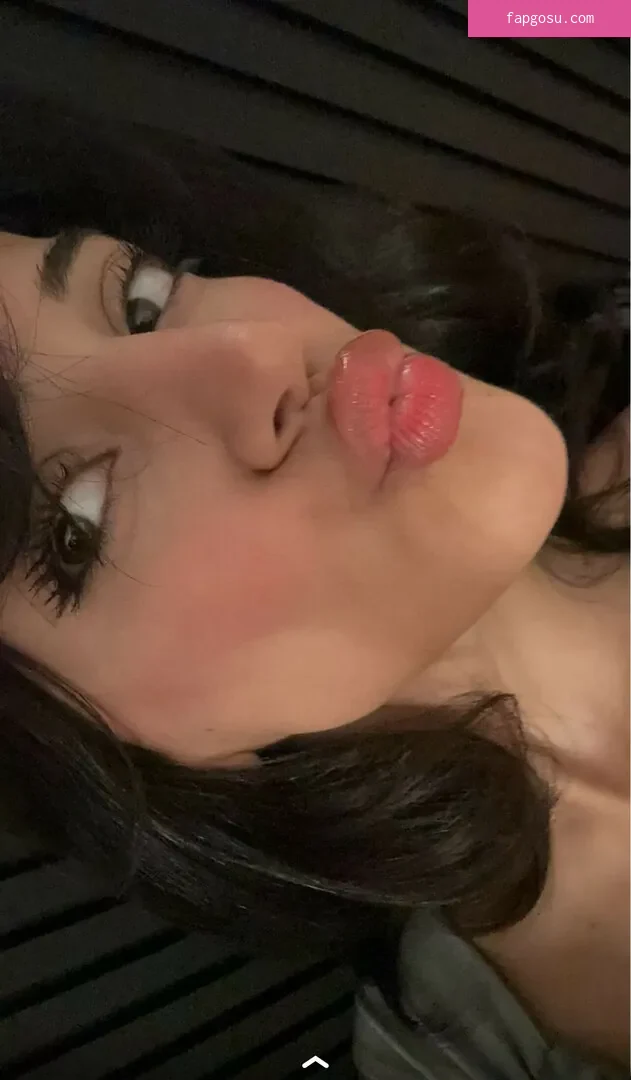 Melody Oz