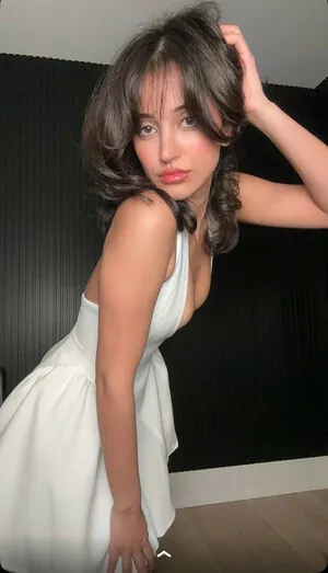 Melody Oz