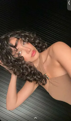 Melody Oz