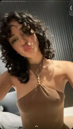 Melody Oz