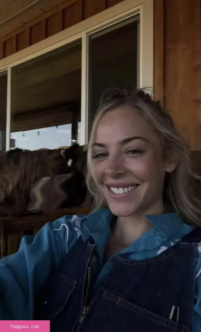 MacKenzie Porter