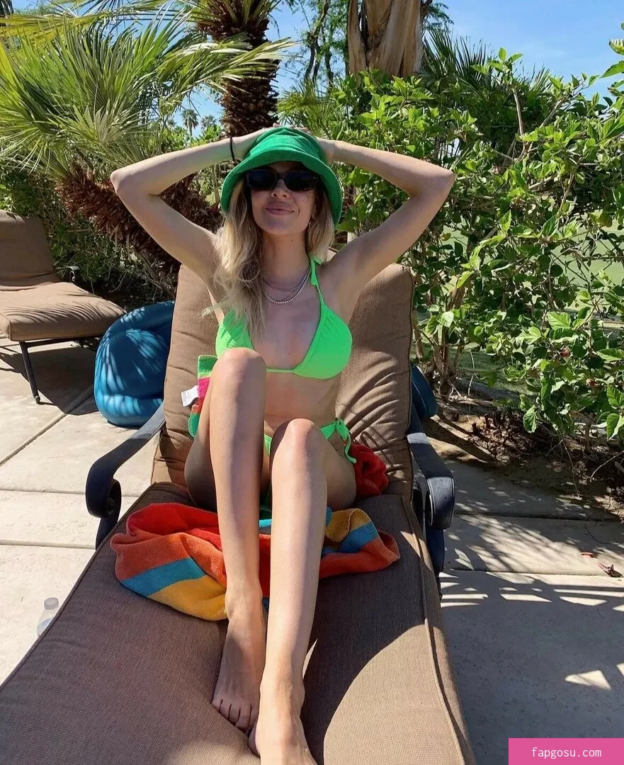 MacKenzie Porter