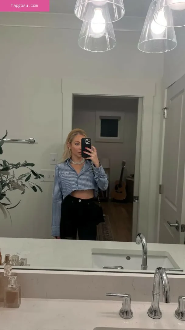 MacKenzie Porter