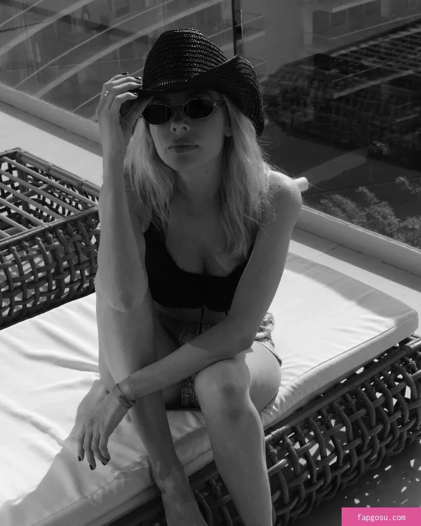 MacKenzie Porter