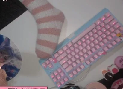 Mira Pink content