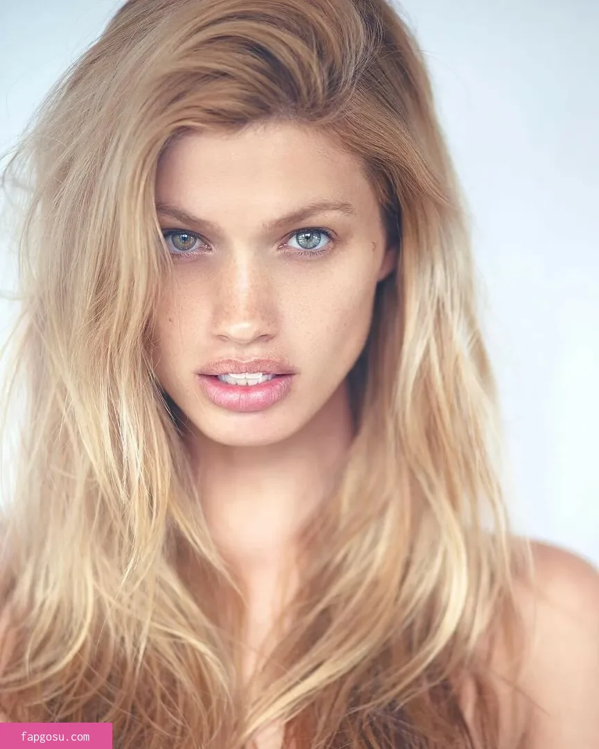 Maggie Rawlins - Photo #13