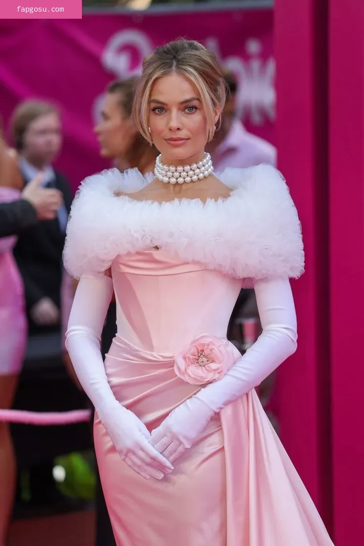 Margot Robbie