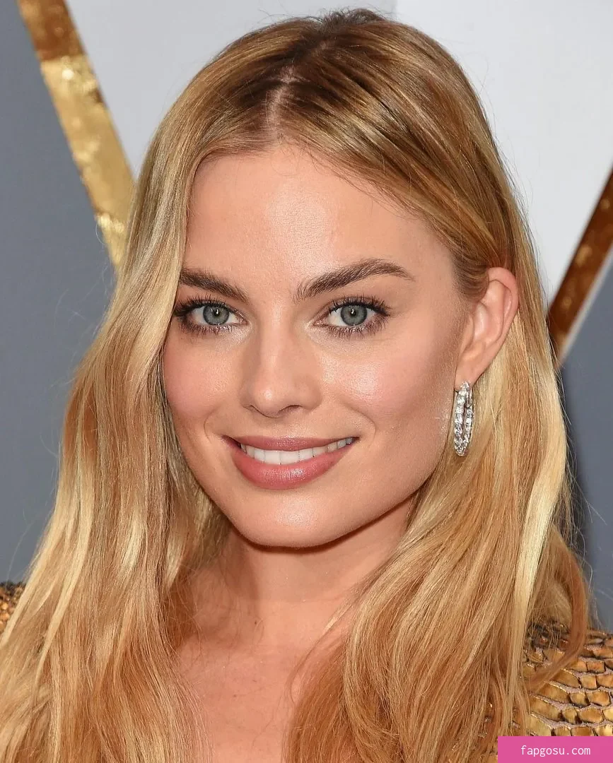 Margot Robbie