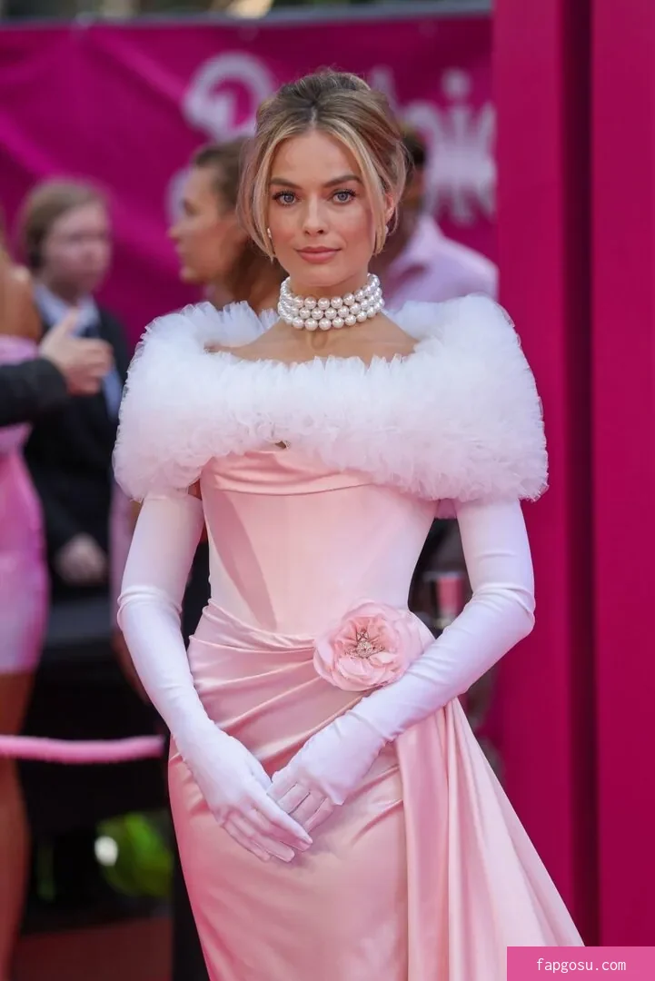 Margot Robbie