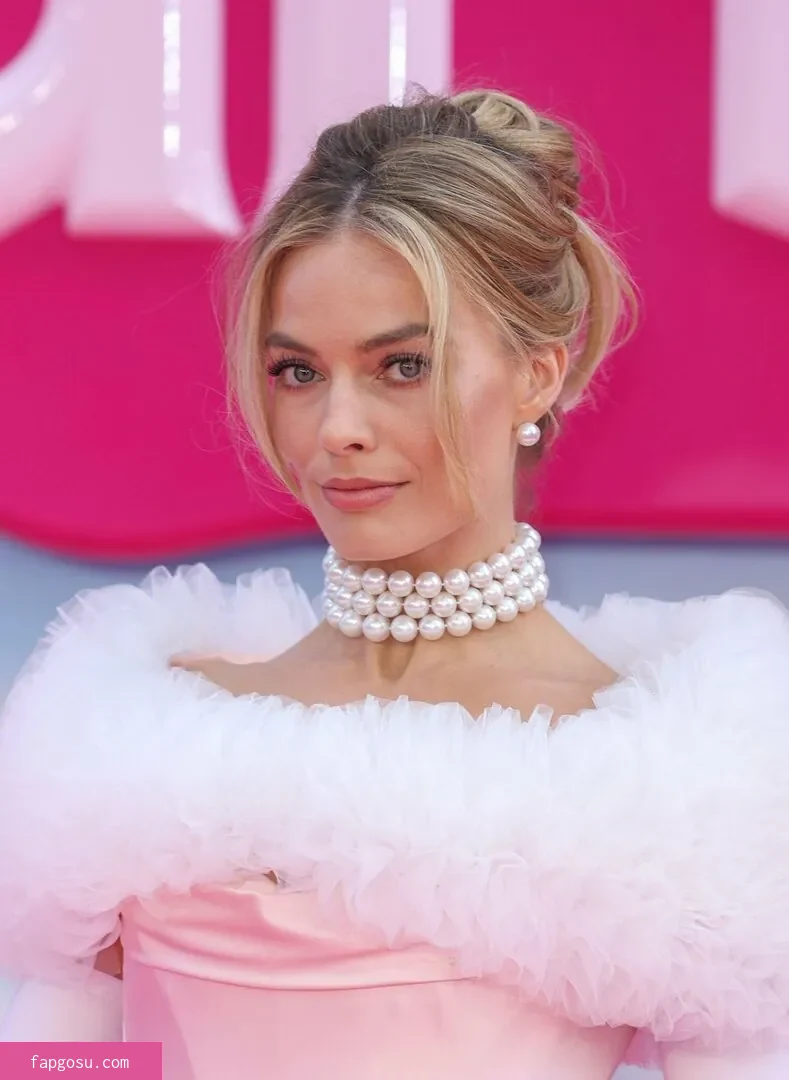 Margot Robbie