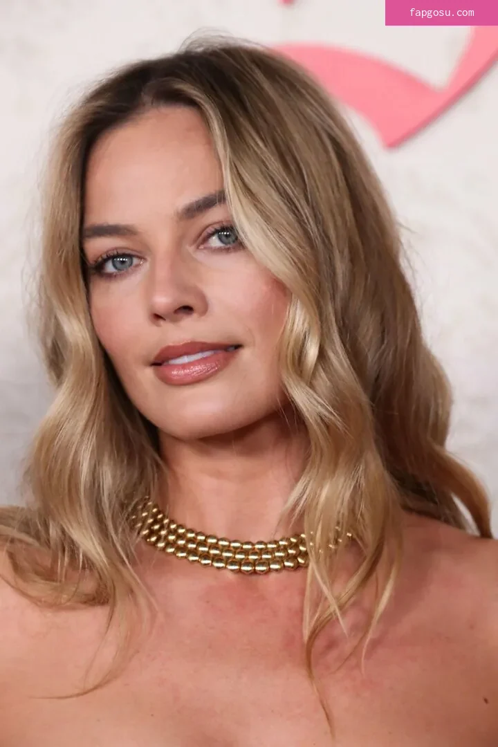 Margot Robbie