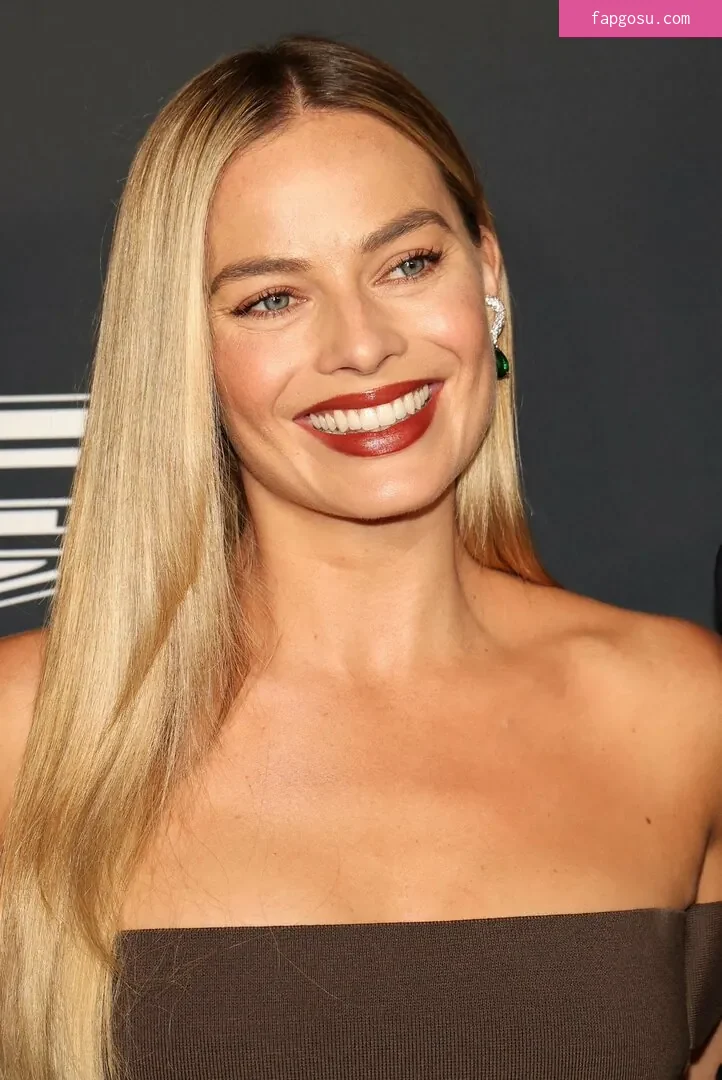 Margot Robbie
