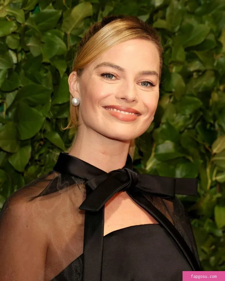 Margot Robbie