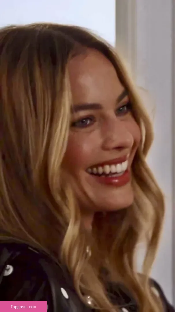 Margot Robbie