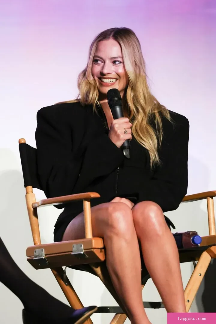 Margot Robbie