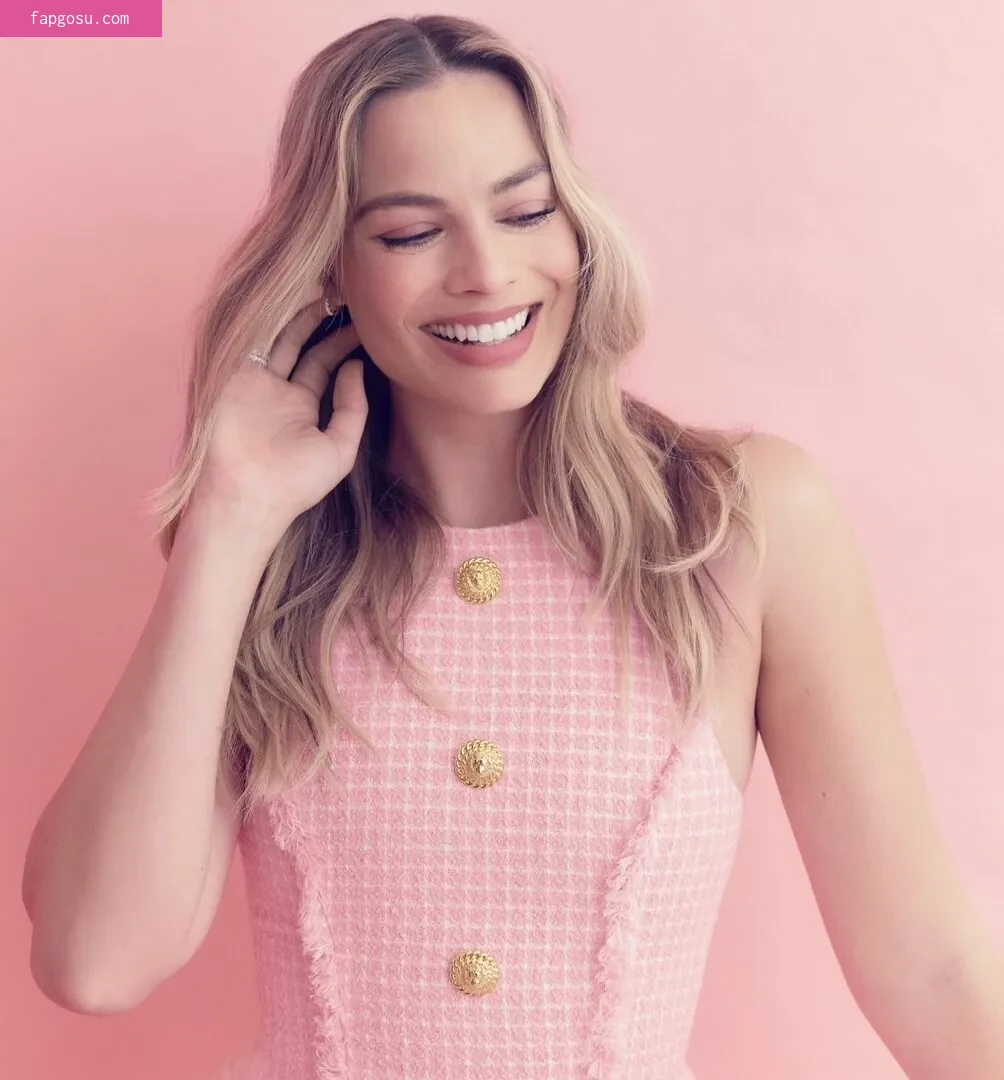 Margot Robbie