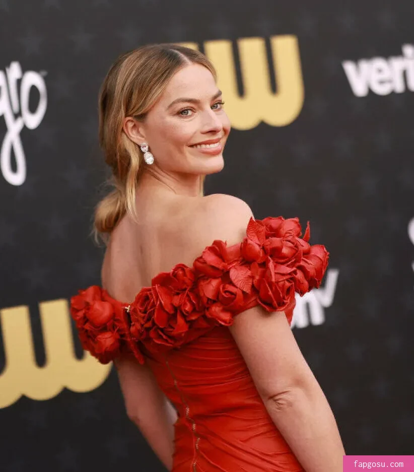 Margot Robbie