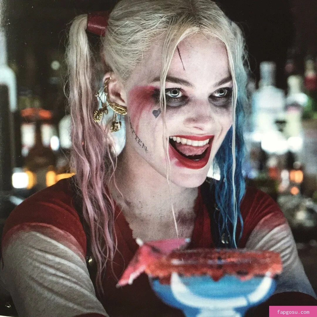 Margot Robbie