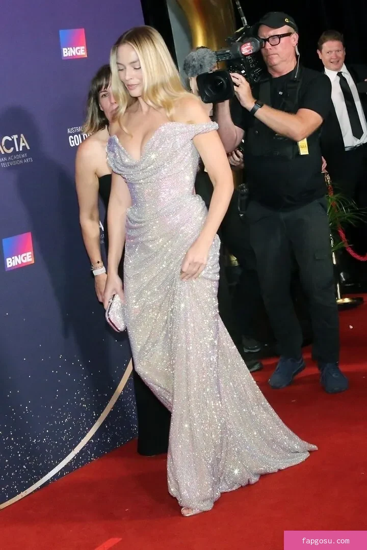 Margot Robbie