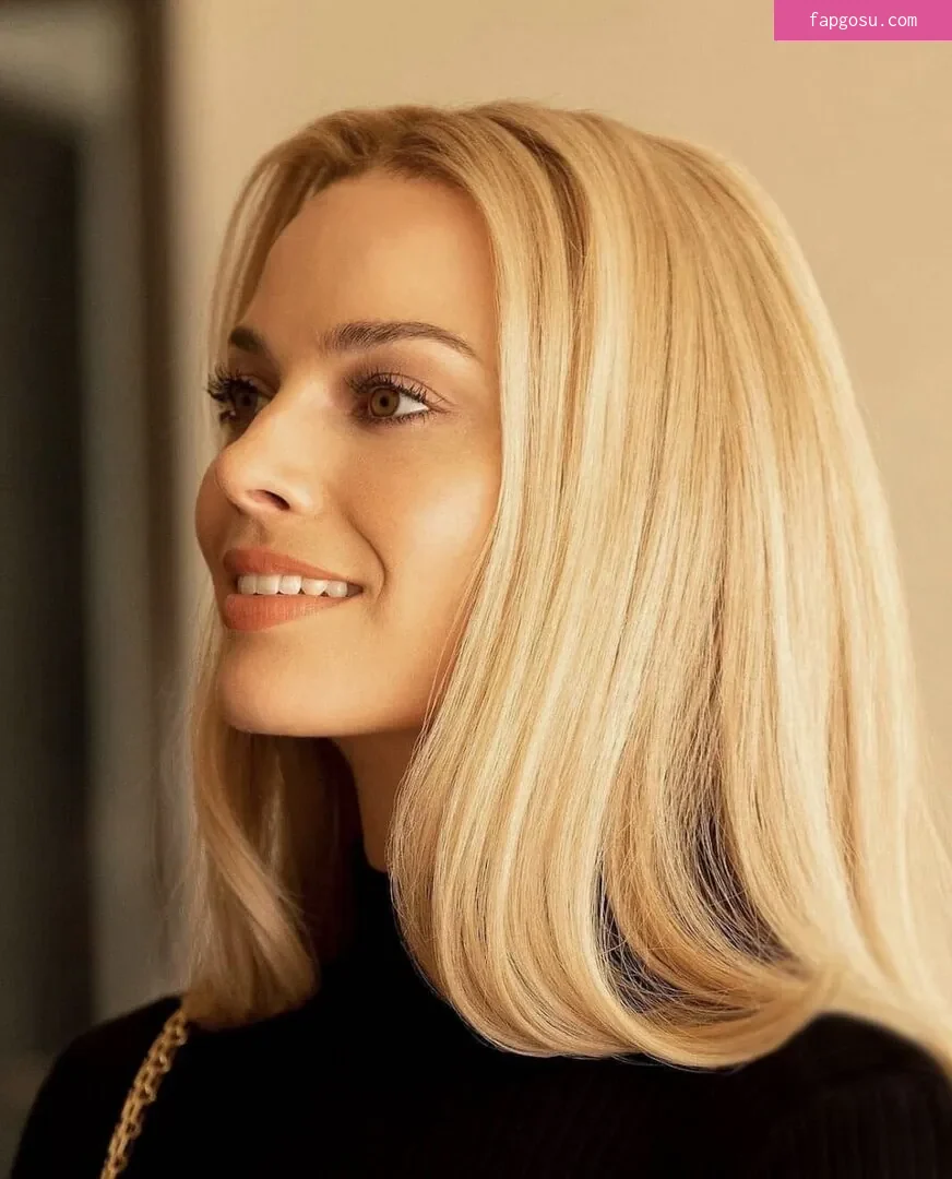 Margot Robbie
