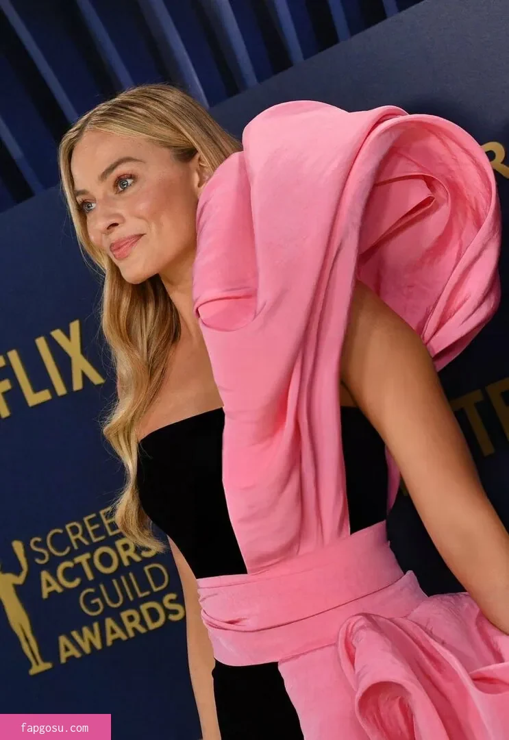 Margot Robbie