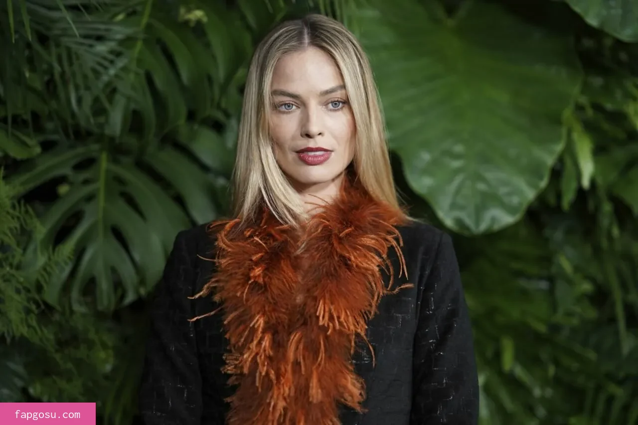 Margot Robbie