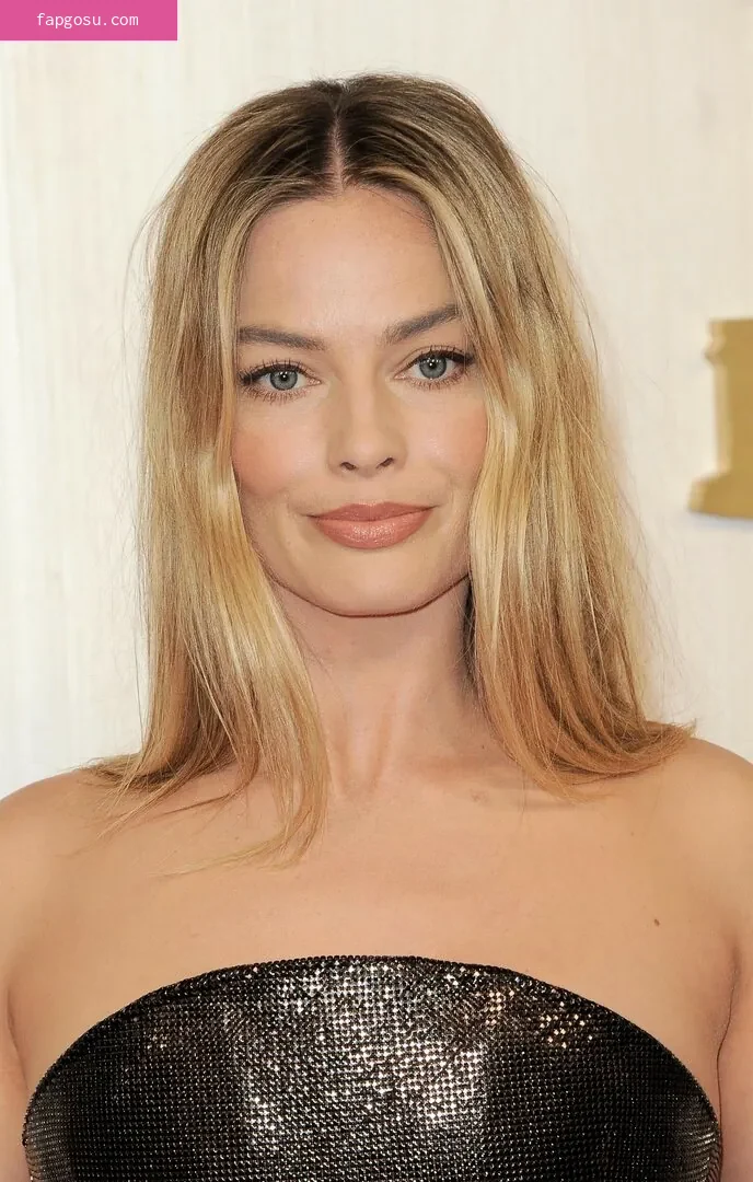 Margot Robbie