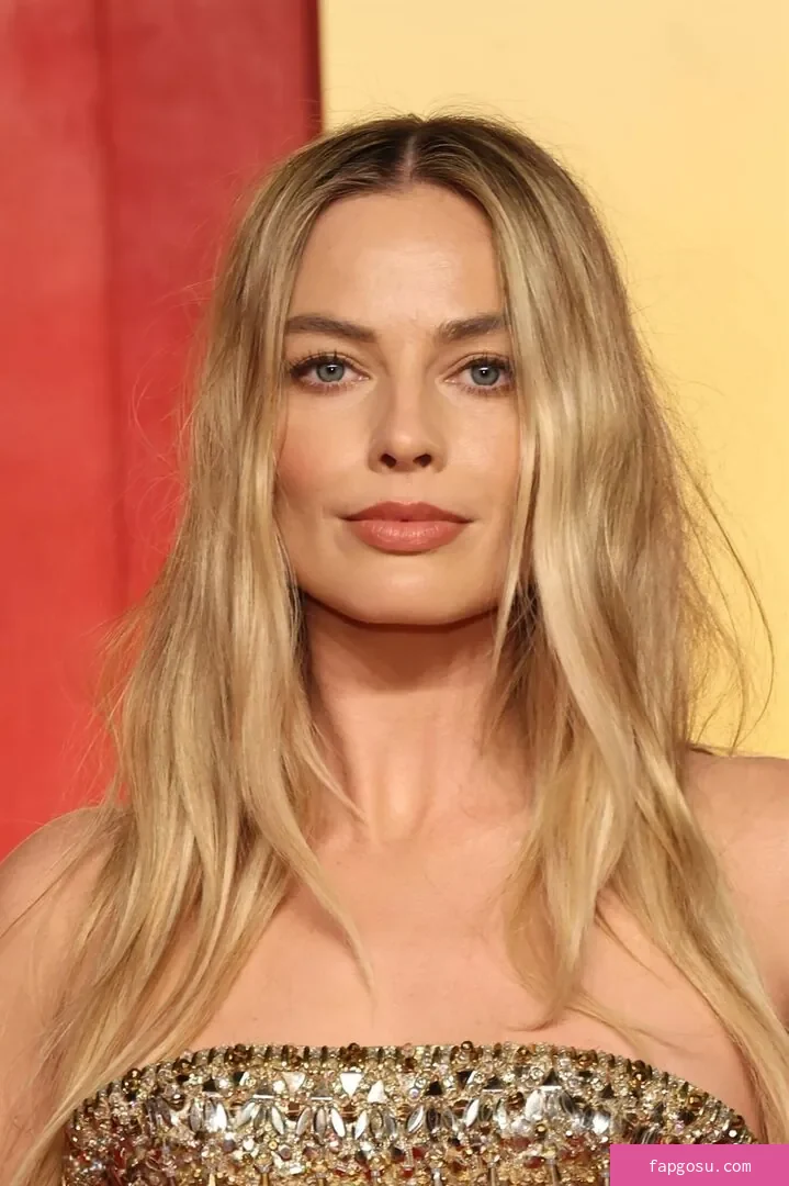 Margot Robbie