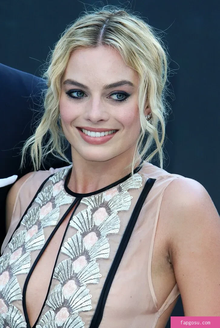 Margot Robbie