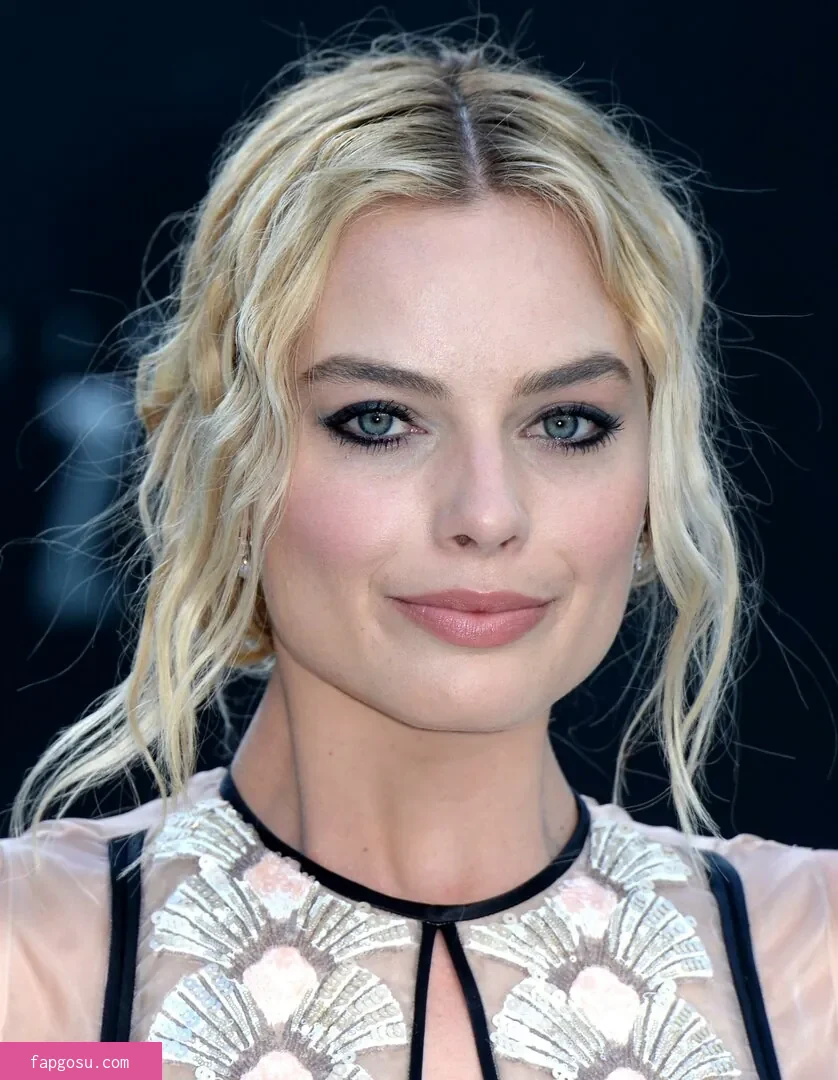 Margot Robbie